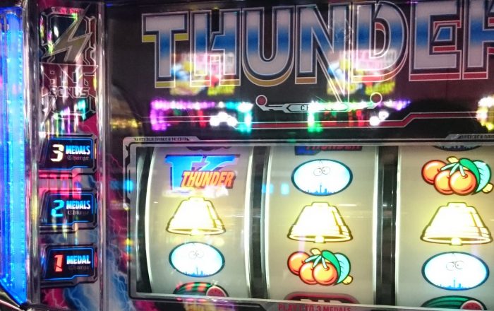 サンダーVリボルト、色矛盾